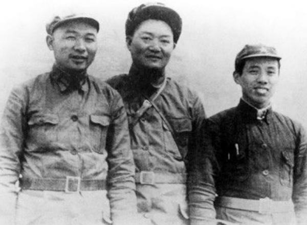 羅炳輝:從奴隸到將軍,重病中解放棗莊,49歲逝世十萬軍民送行 羅炳輝:從奴隸到將軍,重病中解放棗莊,49歲逝世十萬軍民送行