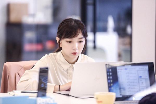 圍觀最敗家的女人，最富有的沙特王室都養不起，一條打底褲五十萬