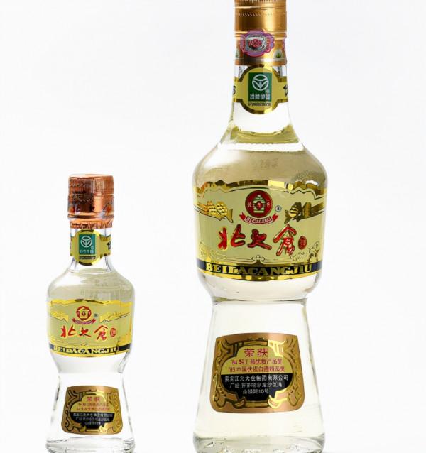 中國3大實惠“小茅臺”,個個都是經典,懂酒的人都是整箱收藏 中國3大實惠“小茅臺”,個個都是經典,懂酒的人都是整箱收藏