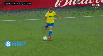 西甲-弗蘭基-德容染紅德佩失絕殺 十人巴薩0-0加的斯遭兩連平