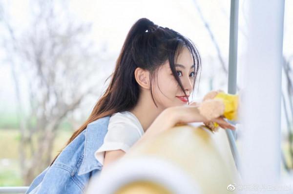 祝緒丹最新夏日海洋球大片