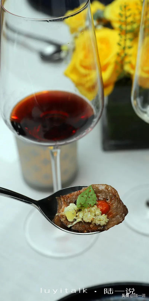 當代法餐，鬼才主廚聯袂巡味院長，演繹跳動味蕾，喚醒五味