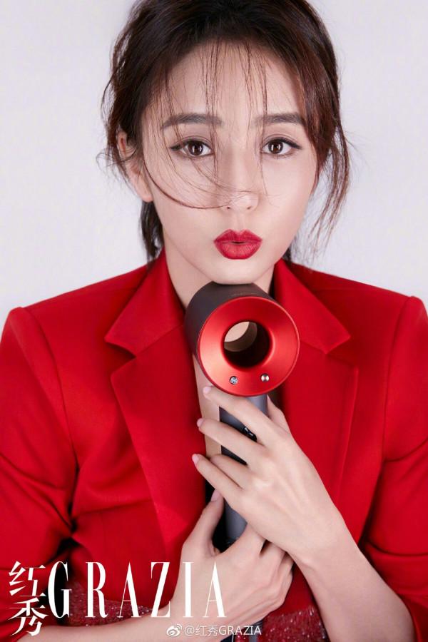 佟氏七寶車,麗日坐高閣,婭相兼尤美,粉紅女郎佟麗婭 佟氏七寶車,麗日坐高閣,婭相兼尤美,粉紅女郎佟麗婭