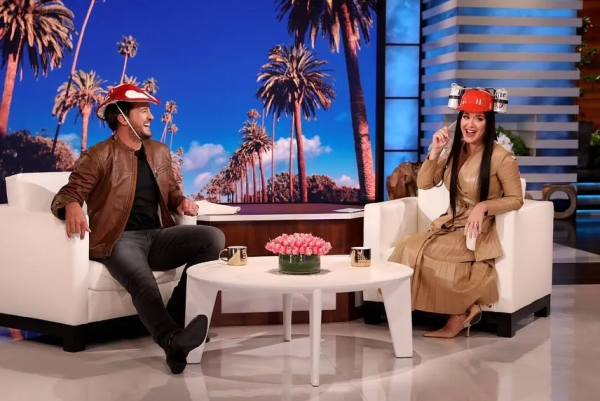 水果姐成為《艾倫秀》最新主持人 水果姐成為《艾倫秀》最新主持人