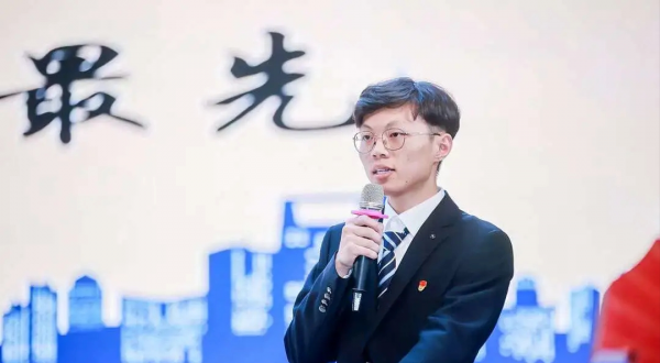 &quot;西交大學霸&quot;賴啟平：23門課滿績保研清華，顏值與實力並存