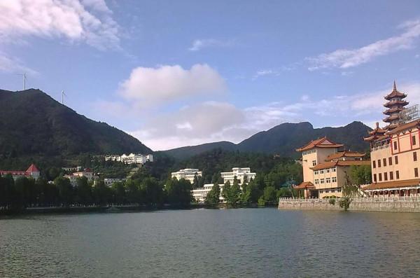 贛鄂兩省分界的名山九宮山,等待你來揭開神秘的面紗 贛鄂兩省分界的名山九宮山,等待你來揭開神秘的面紗