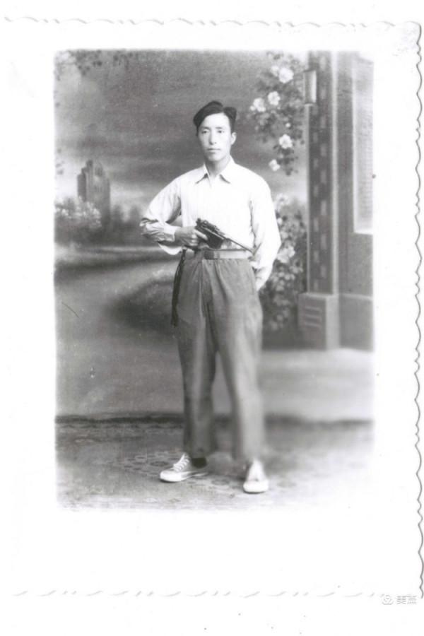 黨旗紅,生命永恆的底色——追記新四軍、志願軍老戰士陳秉筆 黨旗紅,生命永恆的底色——追記新四軍、志願軍老戰士陳秉筆