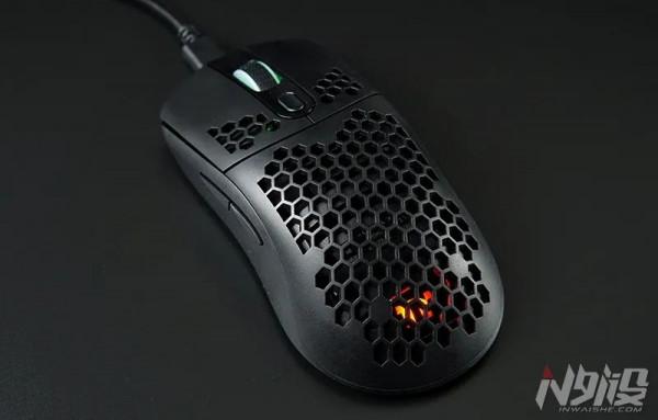 入門洞洞鼠 Tt探索者X2雙模無線電競滑鼠體驗