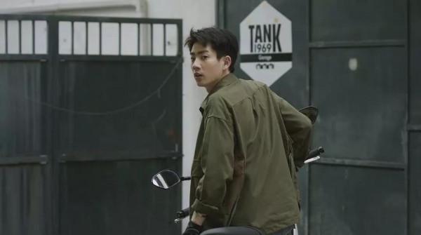 offgun六搭了，主演的泰劇《他不是我》爆火，卻遭到GOT7粉絲抵制