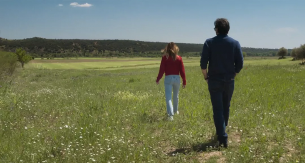 海報都要打碼,才敢安利阿莫多瓦的最新大作 海報都要打碼,才敢安利阿莫多瓦的最新大作