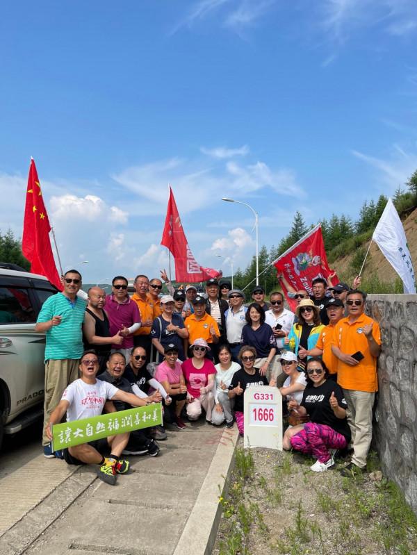 66位勇士,25輛車,96天史詩般的人生旅途,35000公里的偉大行程 66位勇士,25輛車,96天史詩般的人生旅途,35000公里的偉大行程