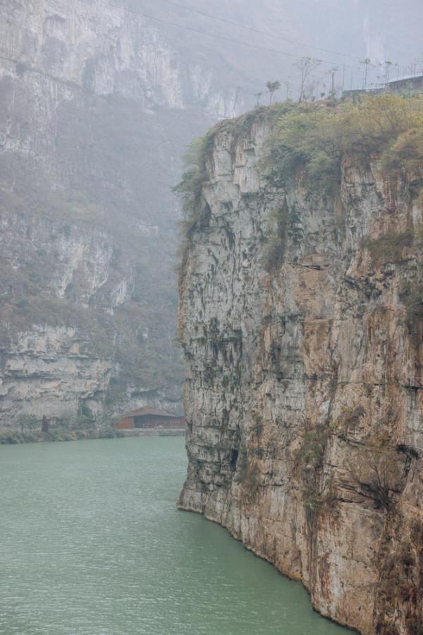 大渡河金口大峽谷，比長江三峽還美的景色，在四川也能看到