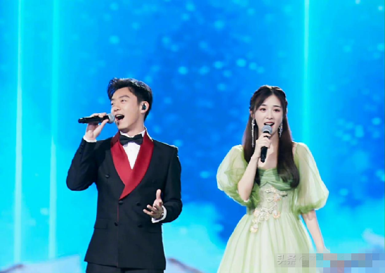 中秋晚會10位女星盛裝出席,感覺李宇春又截胡了 中秋晚會10位女星盛裝出席,感覺李宇春又截胡了