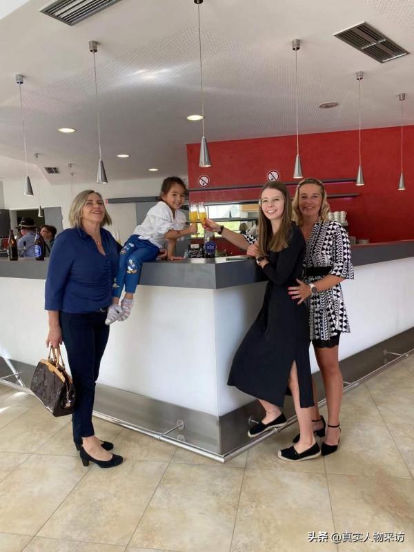 我是80後,嫁給奧地利老公,生了混血女兒,原來國外人真不坐月子 我是80後,嫁給奧地利老公,生了混血女兒,原來國外人真不坐月子