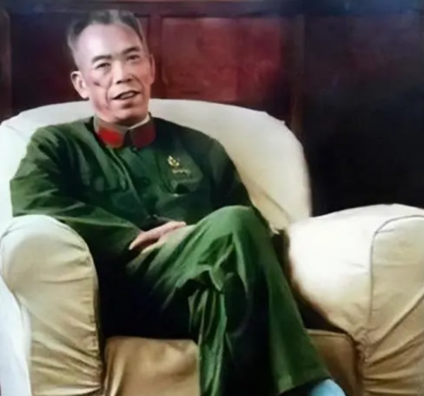 1985年，梁大牙去世，妻子提出唯一請求，中央立即批示：同意