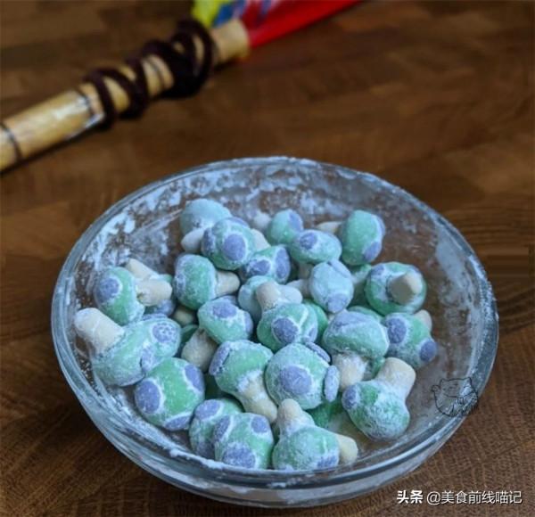 粉圓變成了蘑菇的形狀，《英雄聯盟》玩家自制了提莫珍珠奶茶