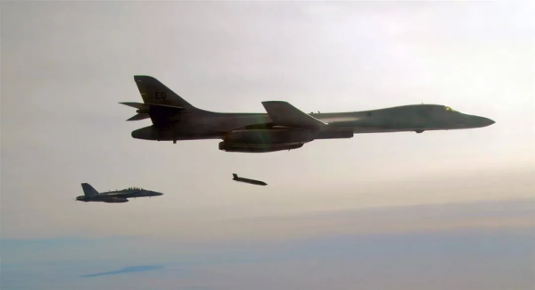 美國空軍採購在隱身戰機的反覆和40年前這樁大論戰“恩怨”有關 美國空軍採購在隱身戰機的反覆和40年前這樁大論戰“恩怨”有關