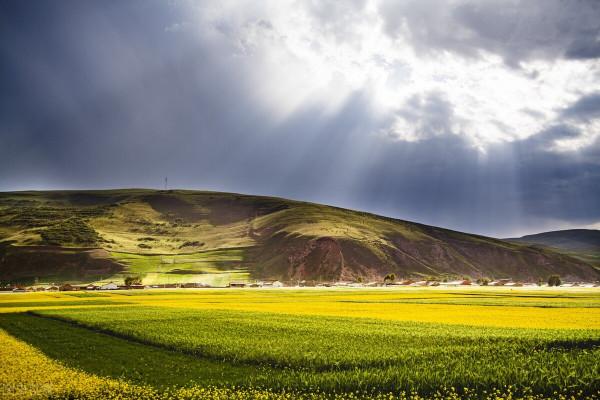 青海旅遊必去的十二大景區 青海旅遊必去的十二大景區