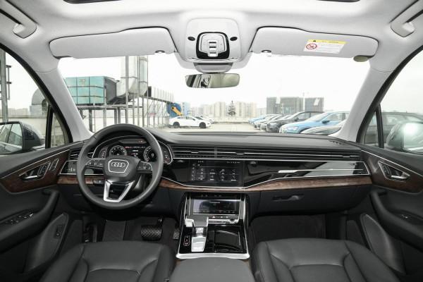 豪車一定就貴嗎?奧迪Q7對比嵐圖FREE,給出了不一樣的答案 豪車一定就貴嗎?奧迪Q7對比嵐圖FREE,給出了不一樣的答案