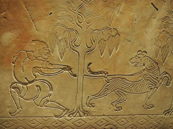 上博受贈文物記（上）：鄭振鐸的漢磚與王一平的古硯