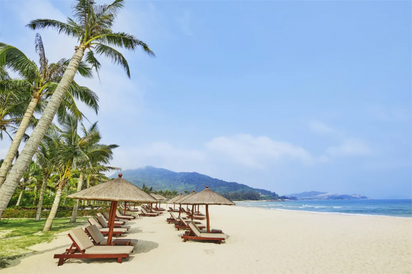 高鐵0.5h、物價只有一半，我願稱她為三亞最強備胎