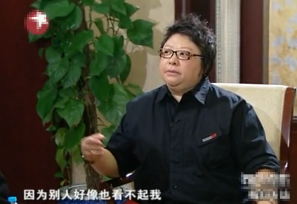 韓紅：6歲父親去世，9歲母親改嫁，奶奶把所有的愛給了我