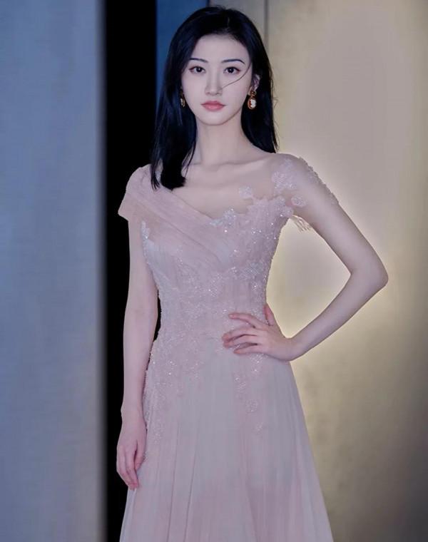 北京有實力有背景的甜美女神景甜