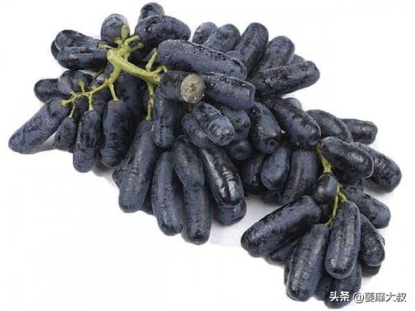 家裡有陽臺的，可以種幾棵果樹，產量豐富，果肉鮮甜，好養易活