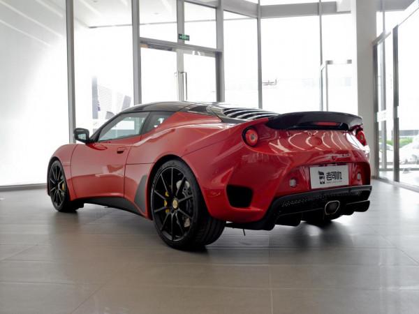 還記得蓮花這個牌子嗎，英國的硬核小跑，車實拍Evora