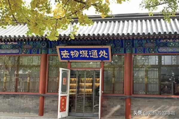 看展喝咖啡、賞壁畫、聽古樂…這座城市的寺廟也太厲害了吧