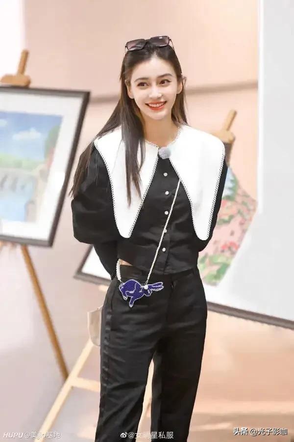 張含韻撞衫angelababy，誰更好看？