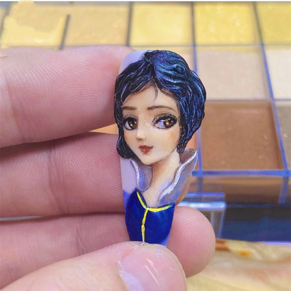 在指甲上進行二次元創作，動漫的影響力已經影響到了美妝行業