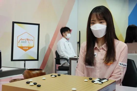 韓女聯衛冕冠軍火力全開 崔精全勝率隊連過兩關打回總決賽