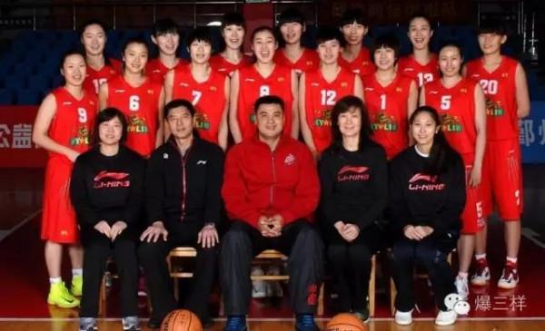 中國籃球名人堂(7):戰神劉玉棟,感動中國的“十塊碎骨” 中國籃球名人堂(7):戰神劉玉棟,感動中國的“十塊碎骨”