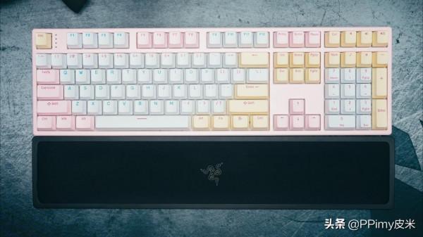 肥宅電競快樂桌，我為桌面添置了哪些數碼好物？