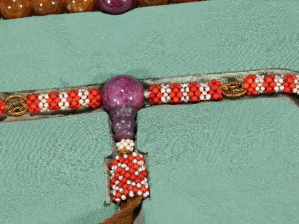 歡迎各位老師欣賞隨評～清代 宮廷風格碧璽朝珠一盤