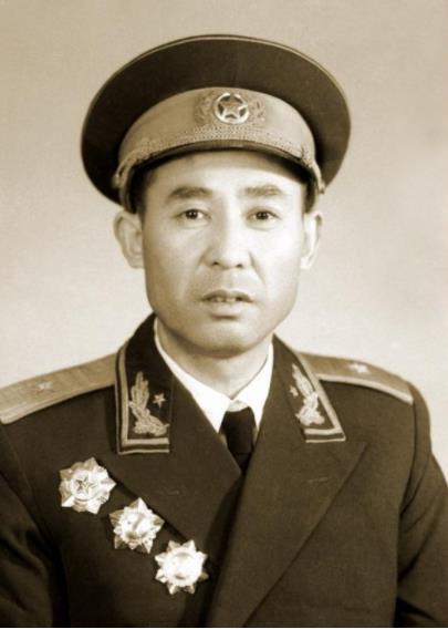 中原突圍有多難,王樹聲晚年回憶:比西路軍苦多了 中原突圍有多難,王樹聲晚年回憶:比西路軍苦多了