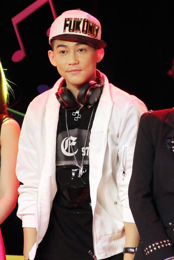 曾經風光，如今過氣！10位內地明星，有人被唾棄，有人卑微求工作