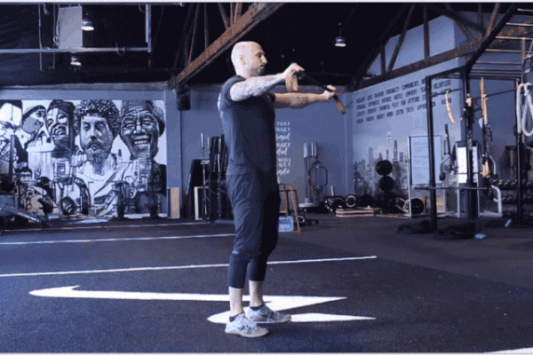 歲月不敗容顏!李若彤六塊腹肌清晰可見,塑形王牌動作是關鍵 歲月不敗容顏!李若彤六塊腹肌清晰可見,塑形王牌動作是關鍵