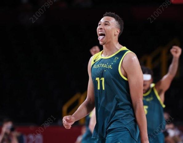 官宣！2新合同誕生，籃網迎來喜訊，詹皇霸氣表態，火箭做出決定