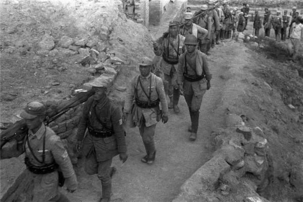 美國大吃啞巴虧!最大彈藥庫被我軍洗劫一空,為何不敢追究? 美國大吃啞巴虧!最大彈藥庫被我軍洗劫一空,為何不敢追究?