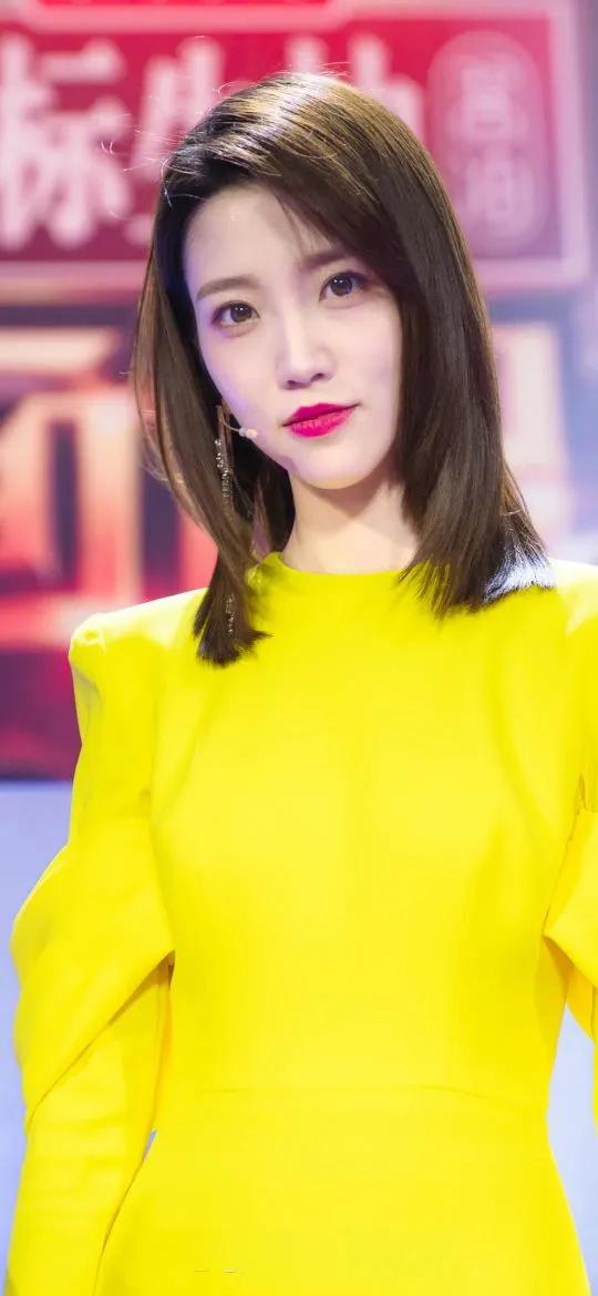 張純燁 全面屏 腿精桌布 張純燁 全面屏 腿精桌布