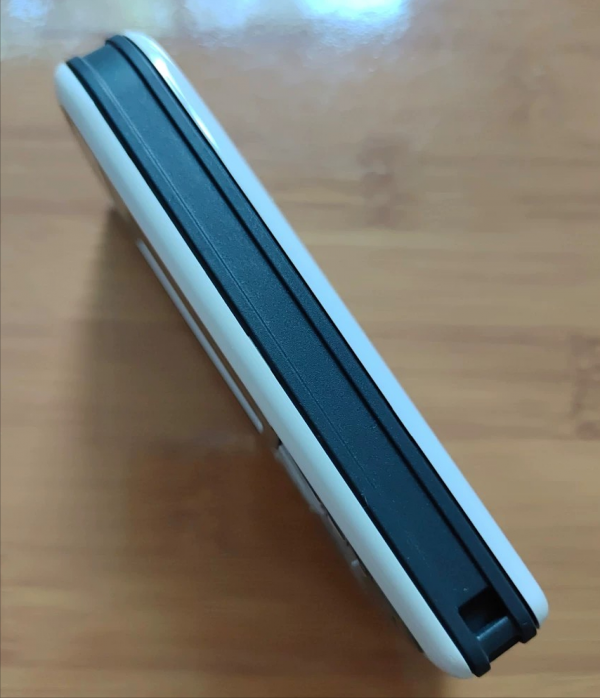 ［經典手機］ 諾基亞7610：2004年首款100萬拍照