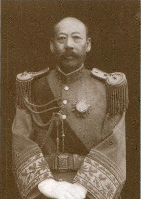 直皖戰爭張作霖派人繳械皖軍，曹錕憤怒不已：竟然連兩個燈都要拿