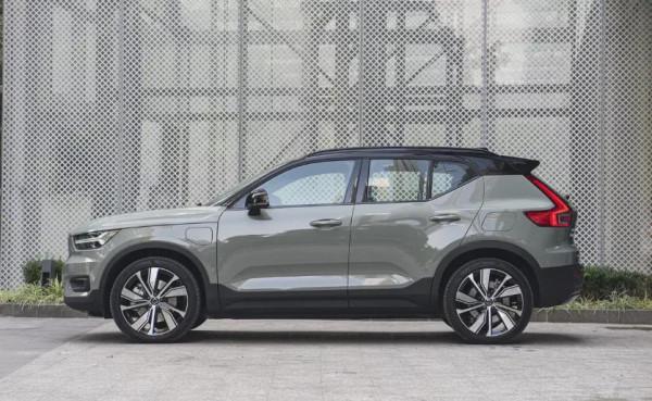 沃爾沃XC40純電版新增車型起售25&period;7萬元，價效比如何？