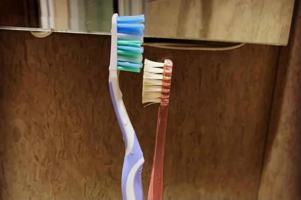 這4樣東西建議換掉，容易拉低生活品質，看看你家有嗎？