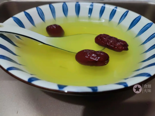 感冒流鼻涕就怕這湯，驅寒祛溼還暖身！家裡有紅棗就可以做