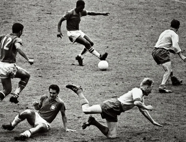 為什麼說馬拉多納才是唯一的球王?他與貝利究竟有何不同? 為什麼說馬拉多納才是唯一的球王?他與貝利究竟有何不同?