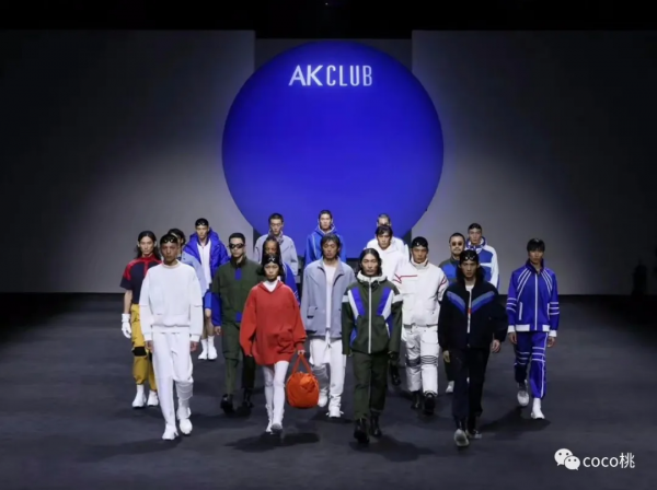 上海時裝週又開走了!真實鏡頭下的孫儷陳法蓉,臉還扛得住嗎? 上海時裝週又開走了!真實鏡頭下的孫儷陳法蓉,臉還扛得住嗎?