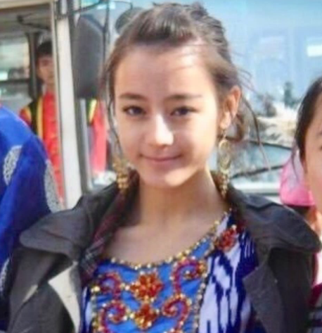 出道之前一般般，火了之後一年比一年美，果真自信最養人